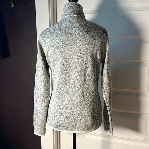 Eddie Bauer women’s full zip preowned - Picture 4 of 5